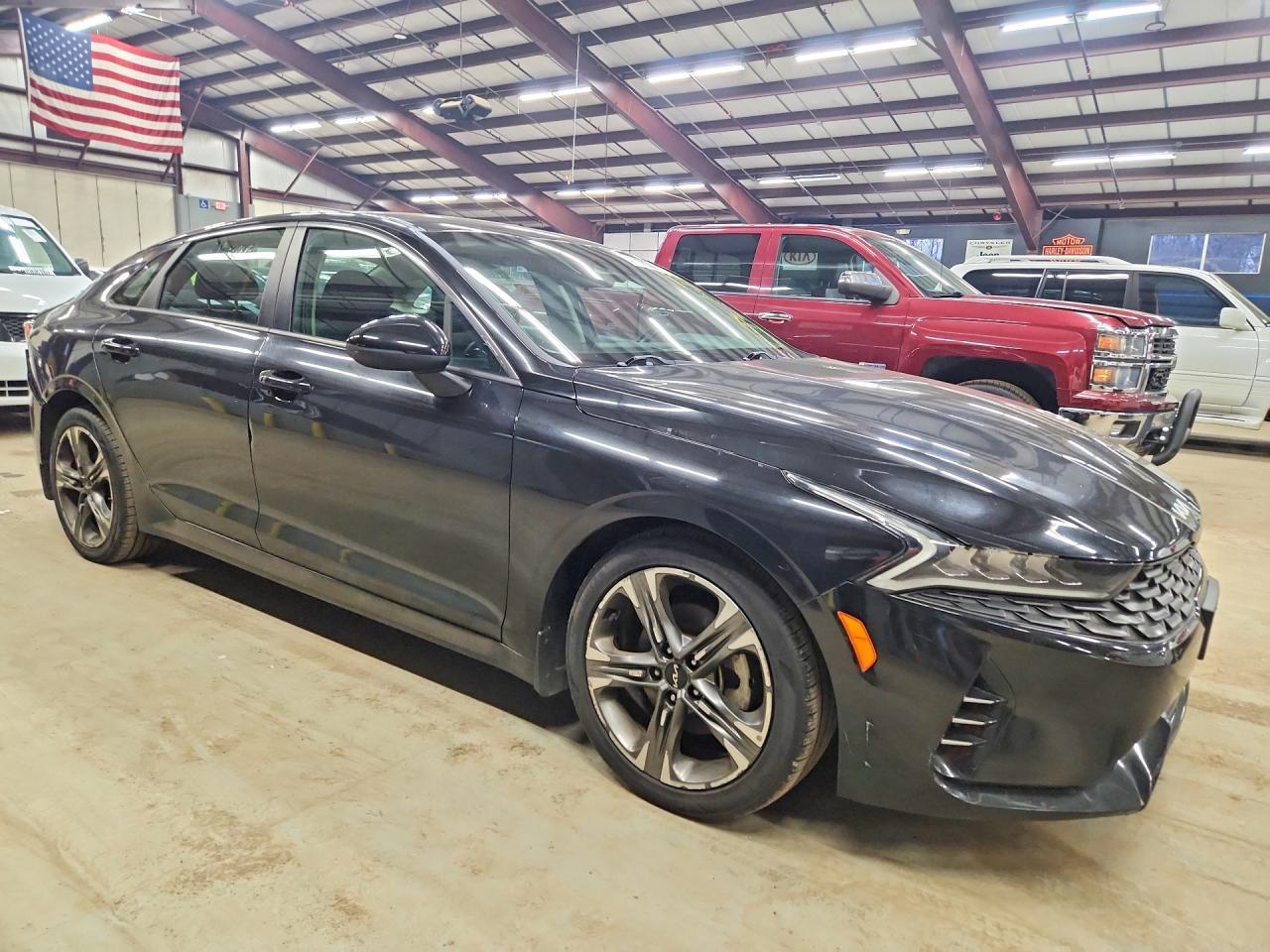 2022 Kia K5 Lxs - Image 4