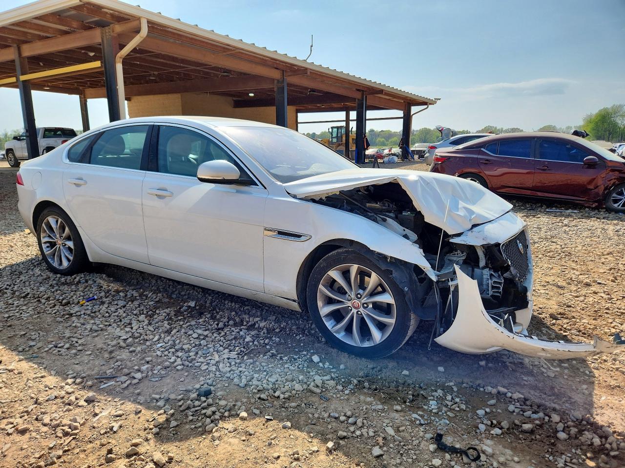 2018 Jaguar Xf Premium - Фото 4