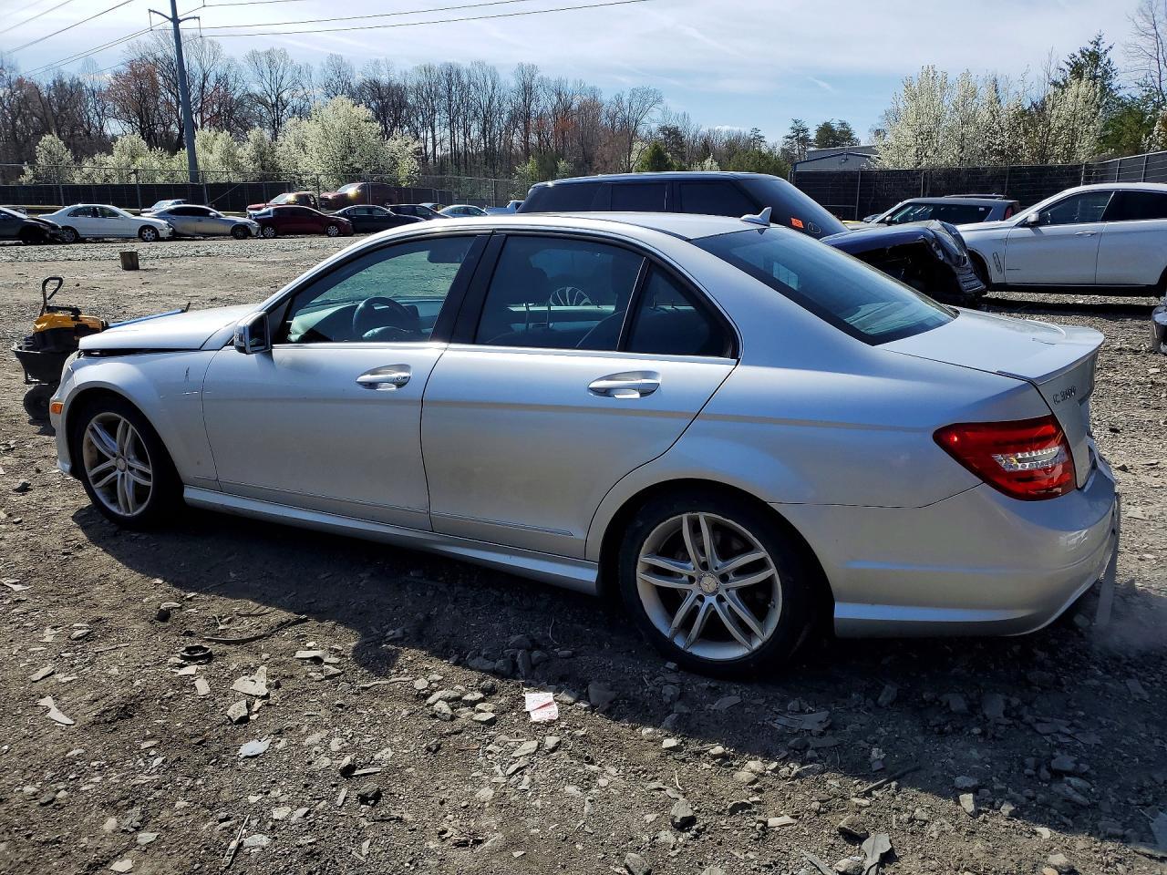 2014 Mercedes-Benz C 300 4Matic - Фото 2