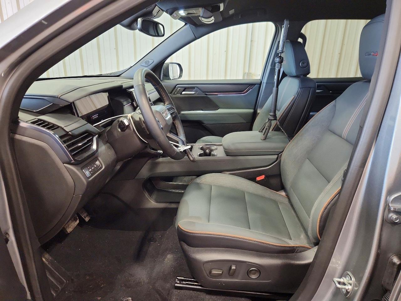 2025 GMC Acadia At4 - Фото 7