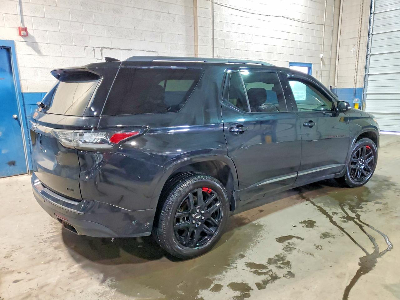 2019 Chevrolet Traverse Premier - Фото 3