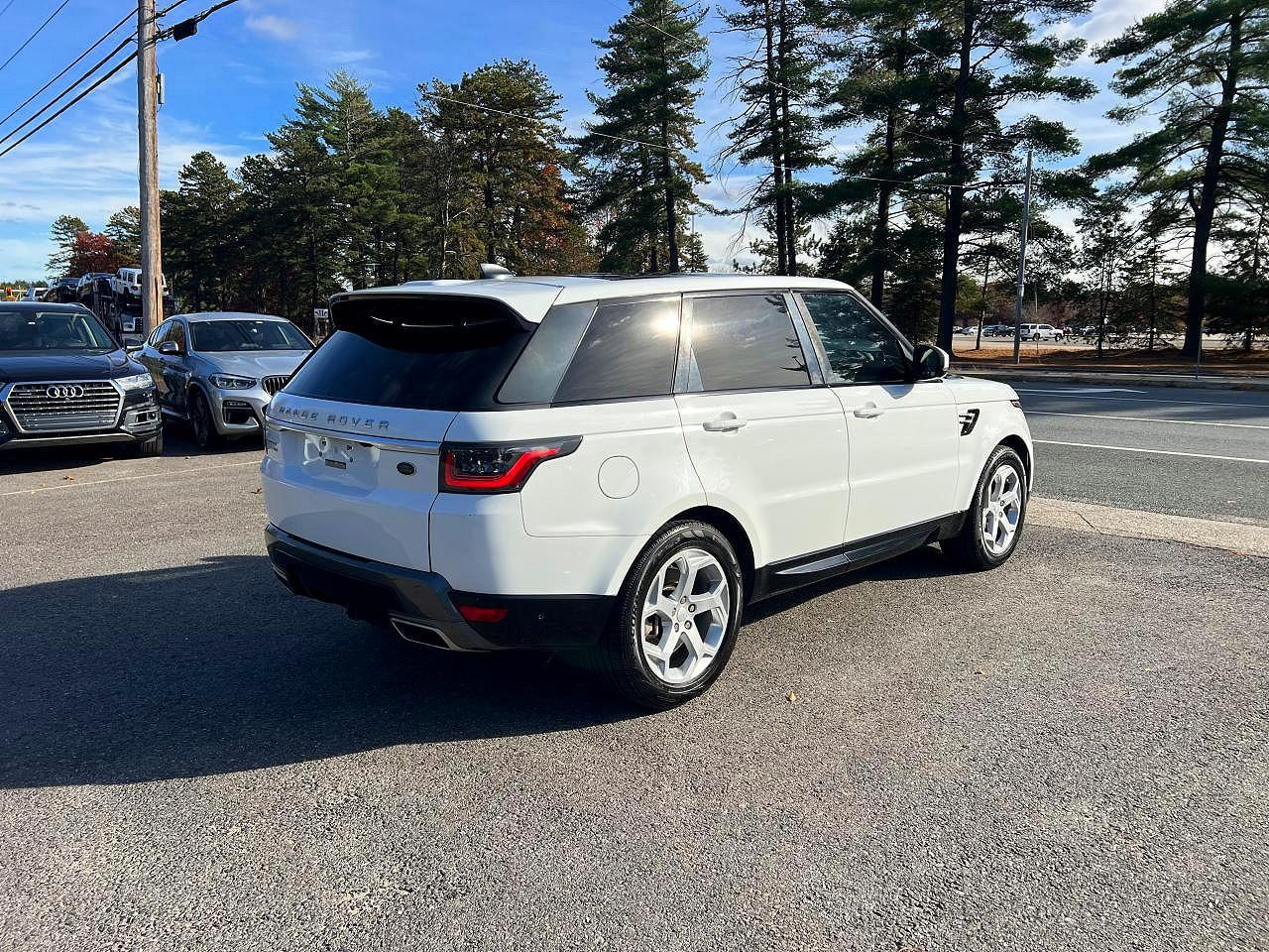 2018 Land Rover Range Rover Sport Hse - Image 4