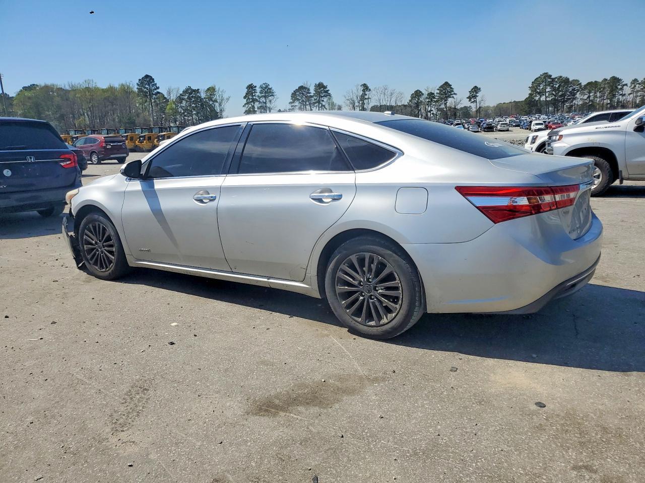 2013 Toyota Avalon Hybrid Xle Touring - Фото 2