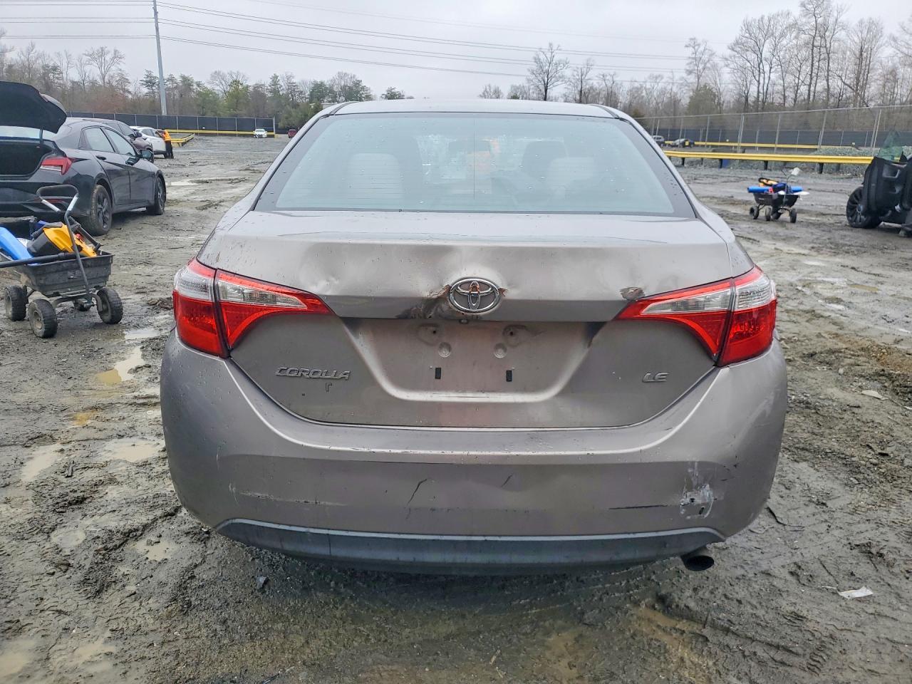 2014 Toyota Corolla Le - Фото 6