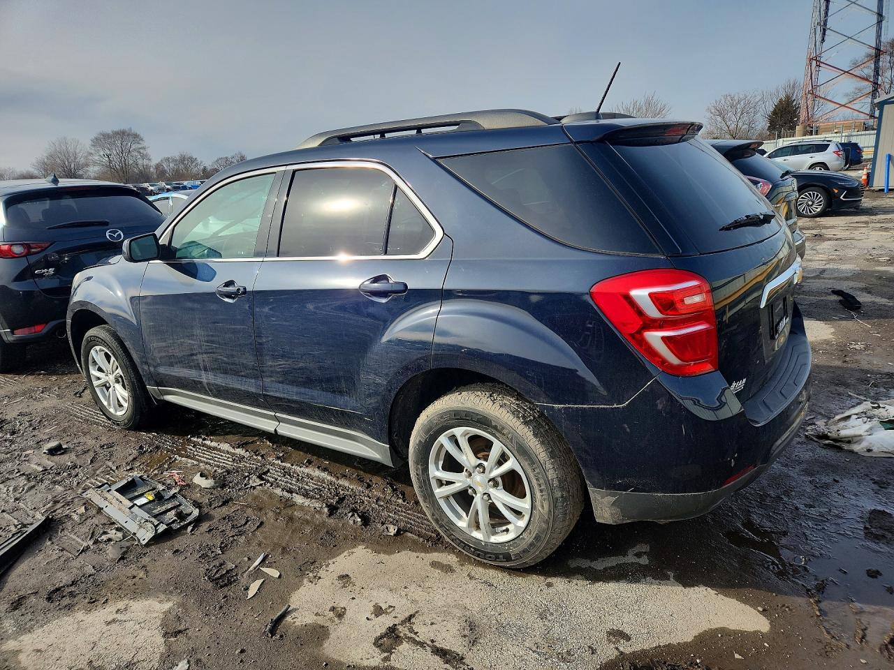 2016 Chevrolet Equinox Lt - Image 2