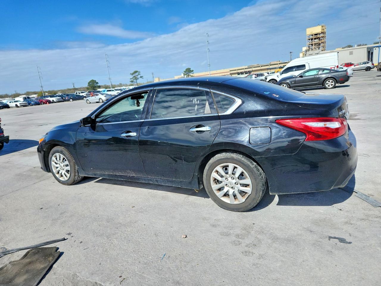 2016 Nissan Altima 2.5 S - Image 2