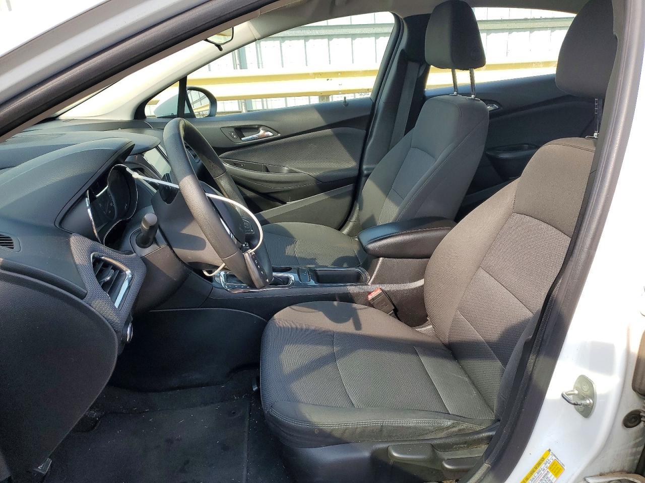 2018 Chevrolet Cruze Lt - Image 7