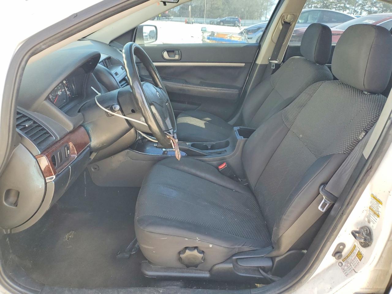 2012 Mitsubishi Galant Fe - Image 7