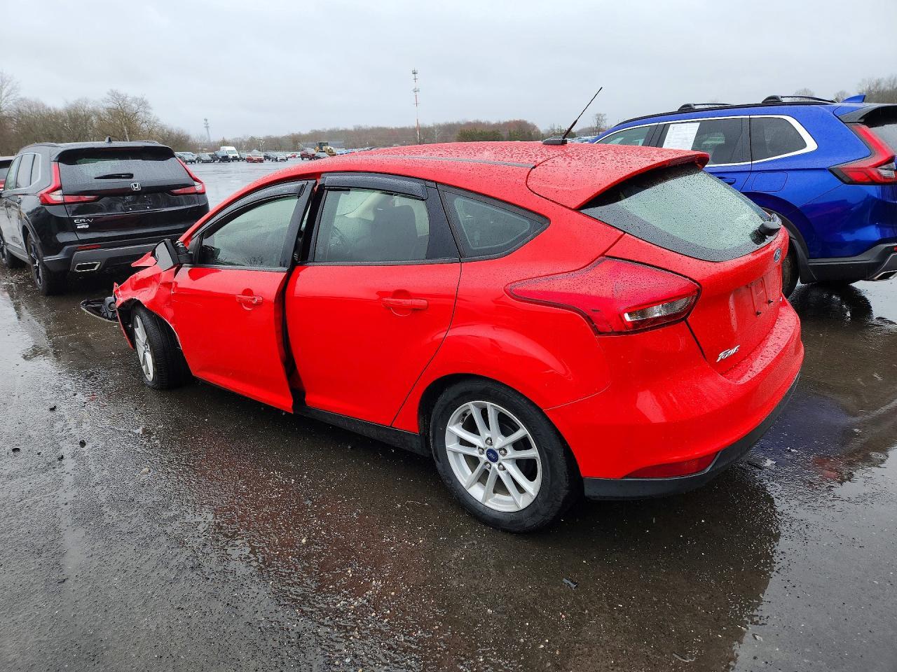 2017 Ford Focus Se - Фото 2