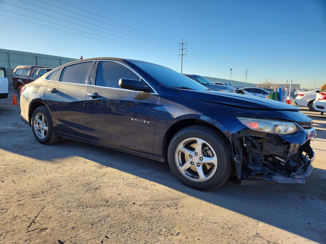 2016 Chevrolet Malibu Ls - Фото 4
