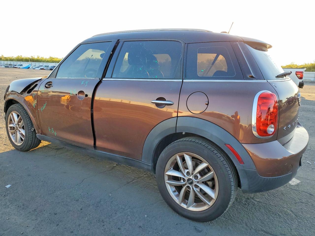 2014 Mini Cooper Countryman - Image 2