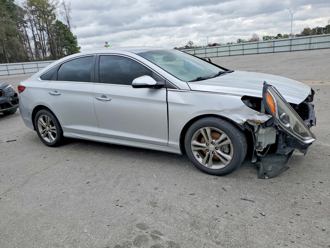 2018 Hyundai Sonata Sel - Фото 4