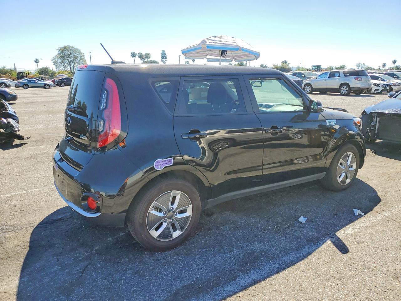 2019 Kia Soul Ev + - Image 3