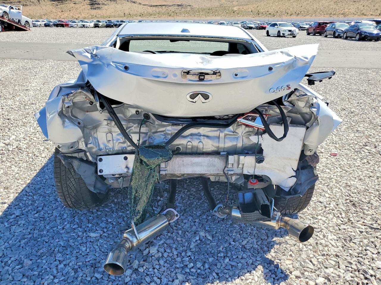 2015 Infiniti Q60 - Image 6