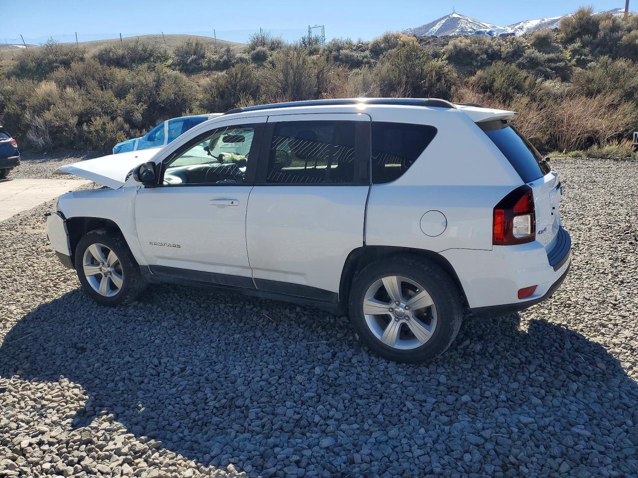 2015 Jeep Compass Sport - Фото 2