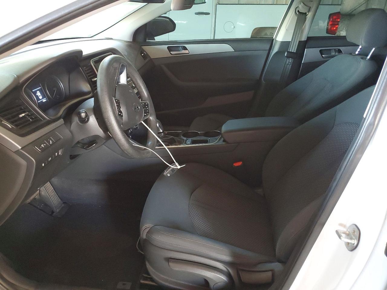 2019 Hyundai Sonata Se - Image 7