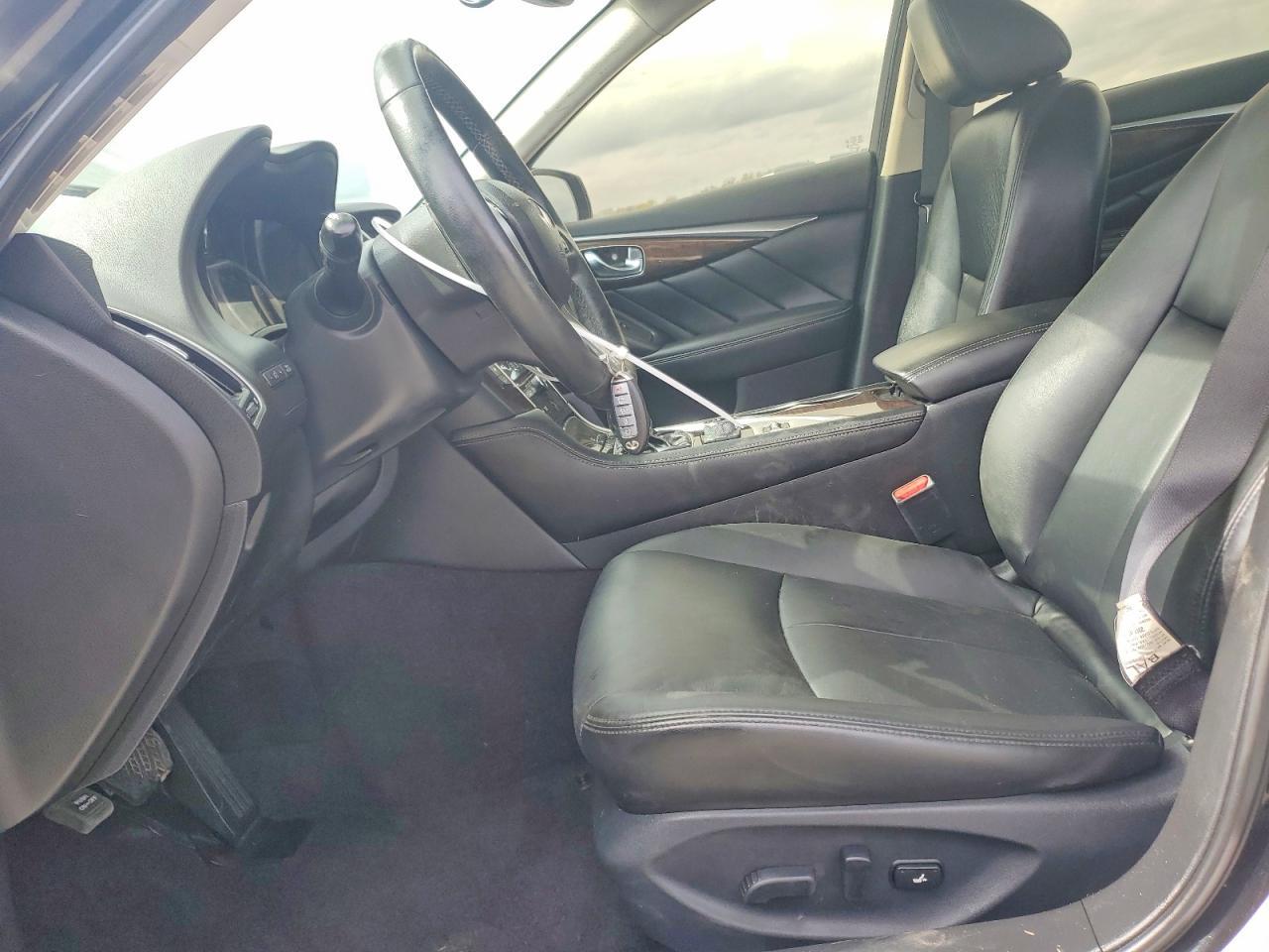 2018 Infiniti Q50 3.0T Luxe - Image 7