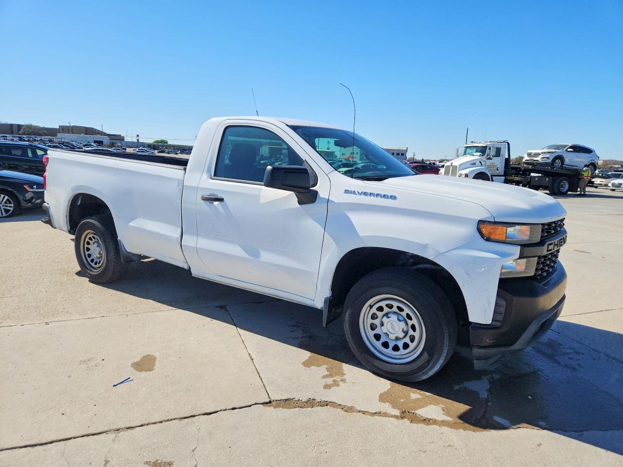 2020 Chevrolet Silverado C1500 - Фото 4