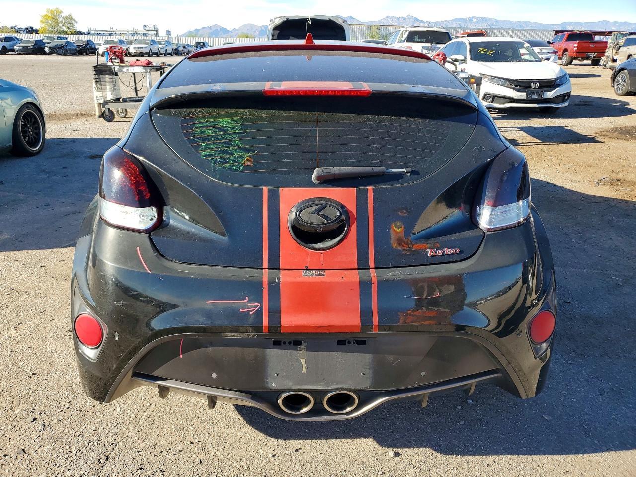 2016 Hyundai Veloster Turbo - Фото 6