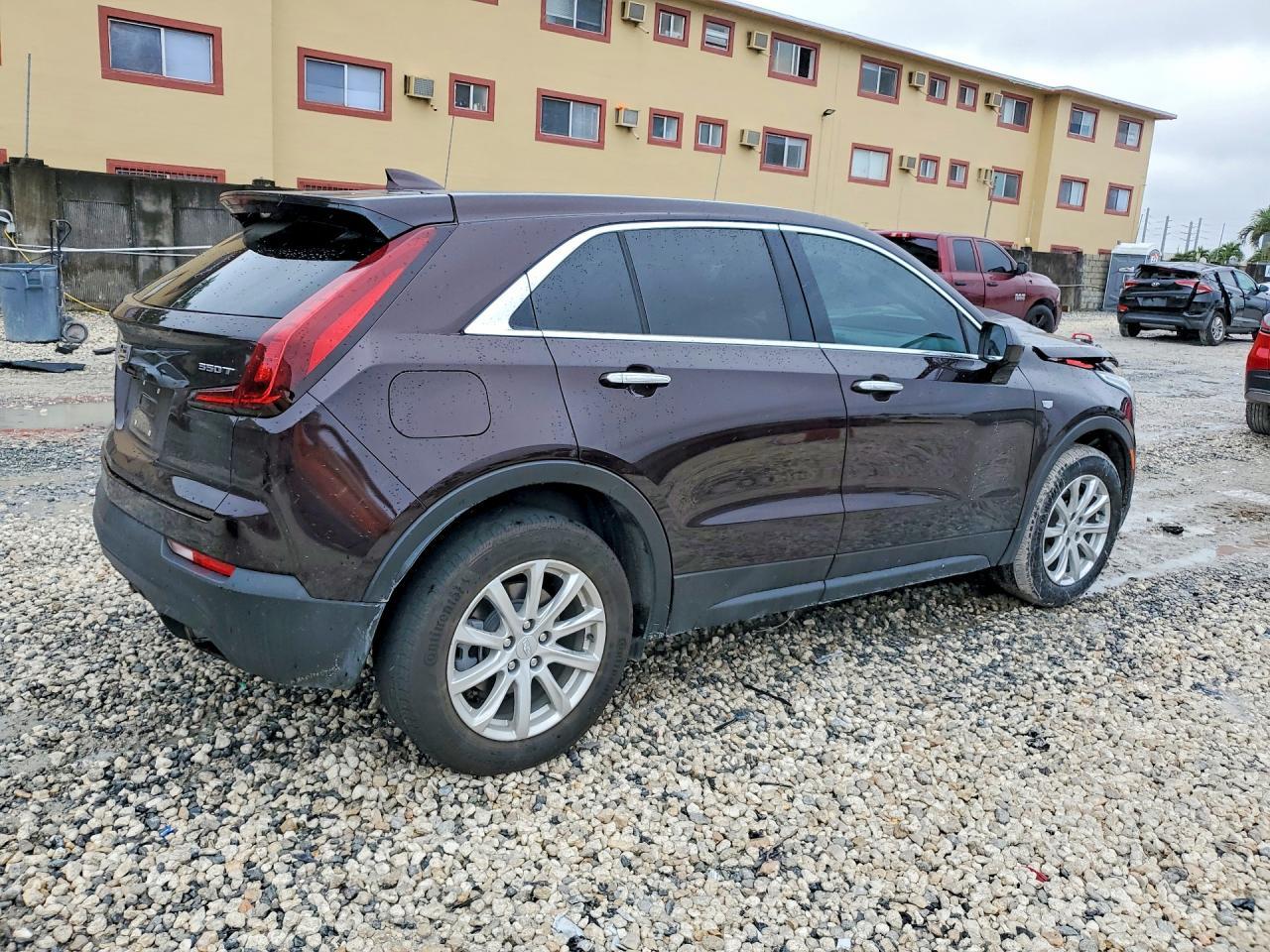 2021 Cadillac Xt4 Luxury - Фото 3