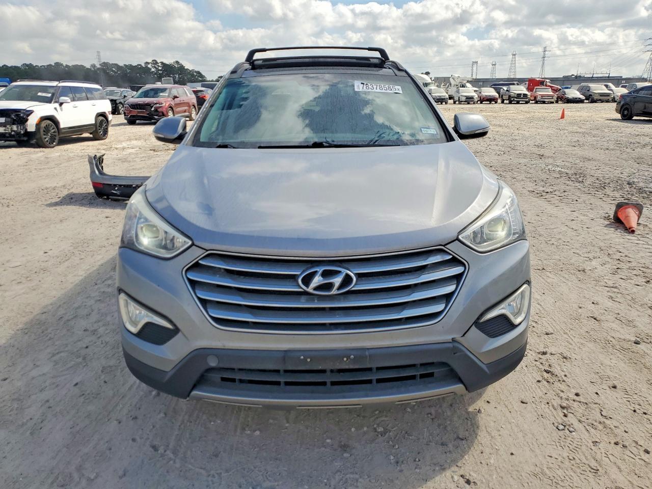 2015 Hyundai Santa Fe Limited - Image 5