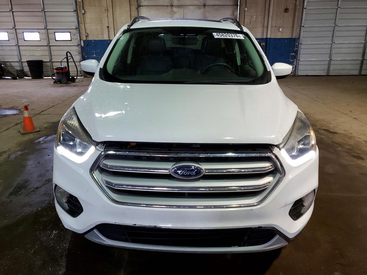 2018 Ford Escape Sel - Фото 5