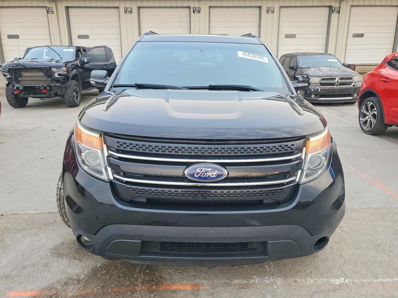 2012 Ford Explorer Limited - Image 5