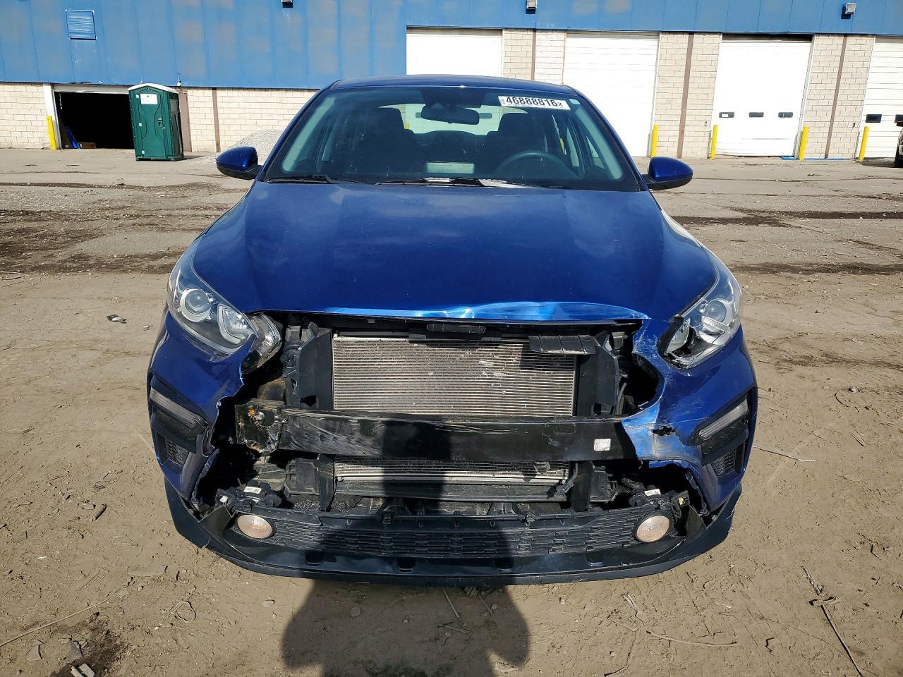 2019 Kia Forte Lxs - Image 5