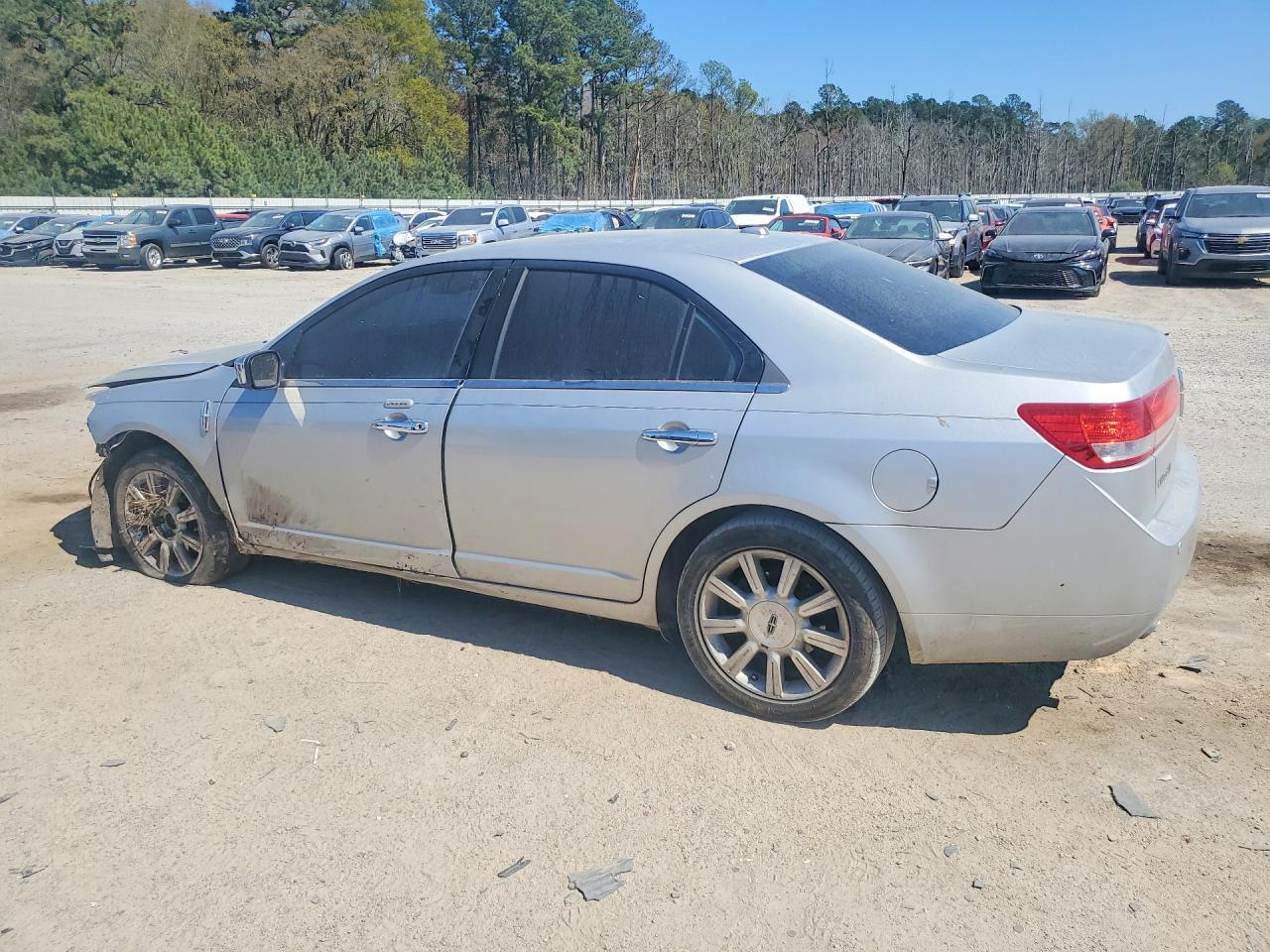 2010 Lincoln Mkz - Image 2