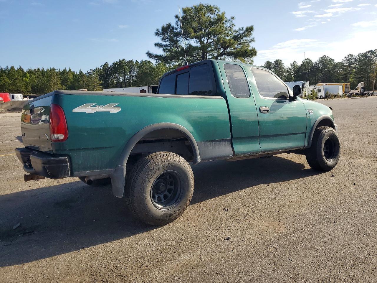 2000 Ford F150 - Image 3