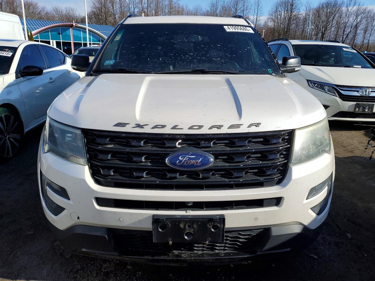 2016 Ford Explorer Sport - Фото 5
