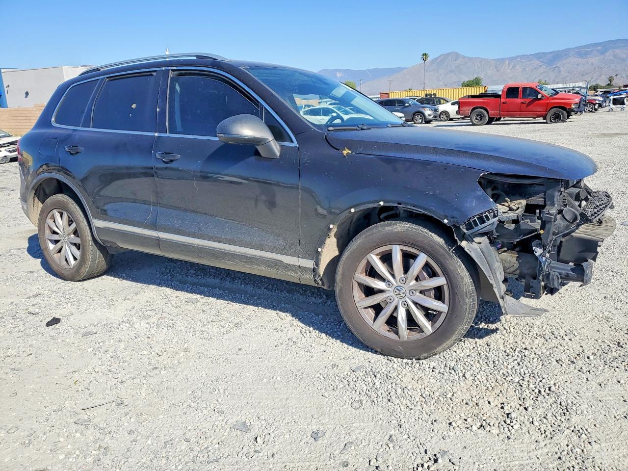 2015 Volkswagen Touareg V6 - Фото 4