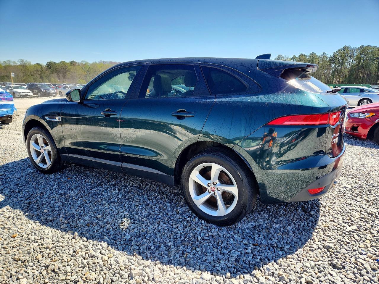 2017 Jaguar F-Pace Premium - Image 2