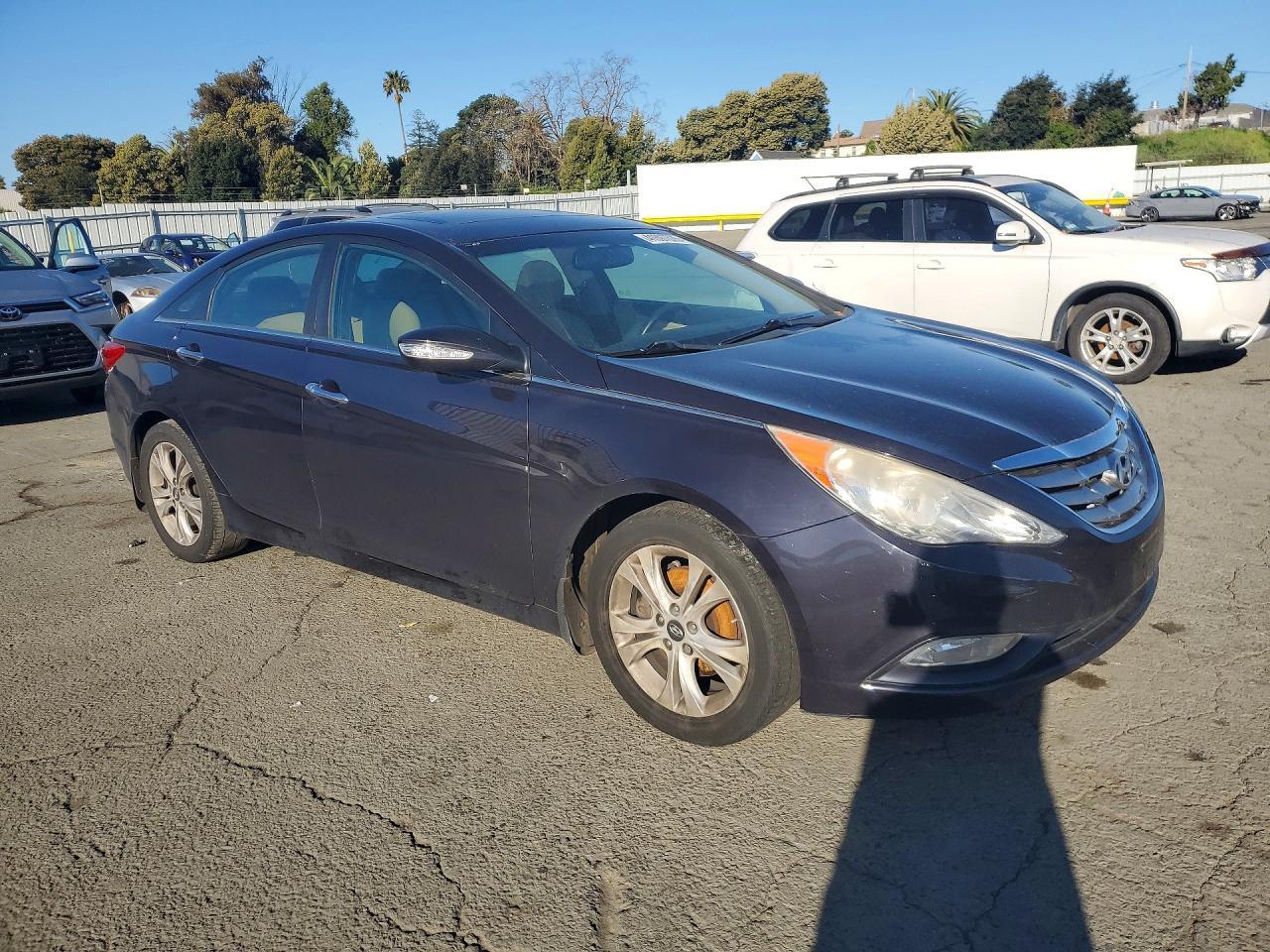 2011 Hyundai Sonata Limited - Фото 4