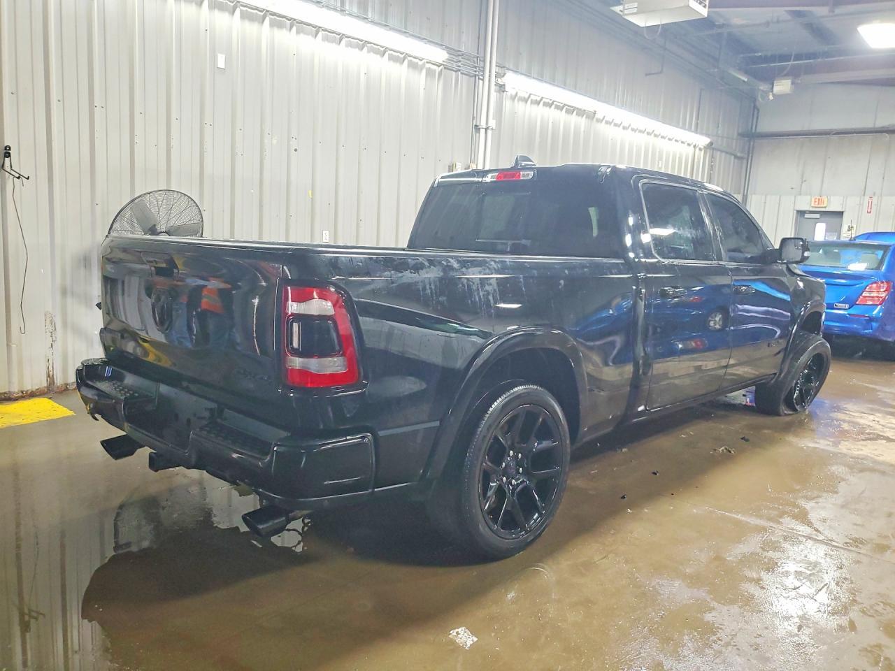 2020 Ram 1500 Laramie - Фото 3