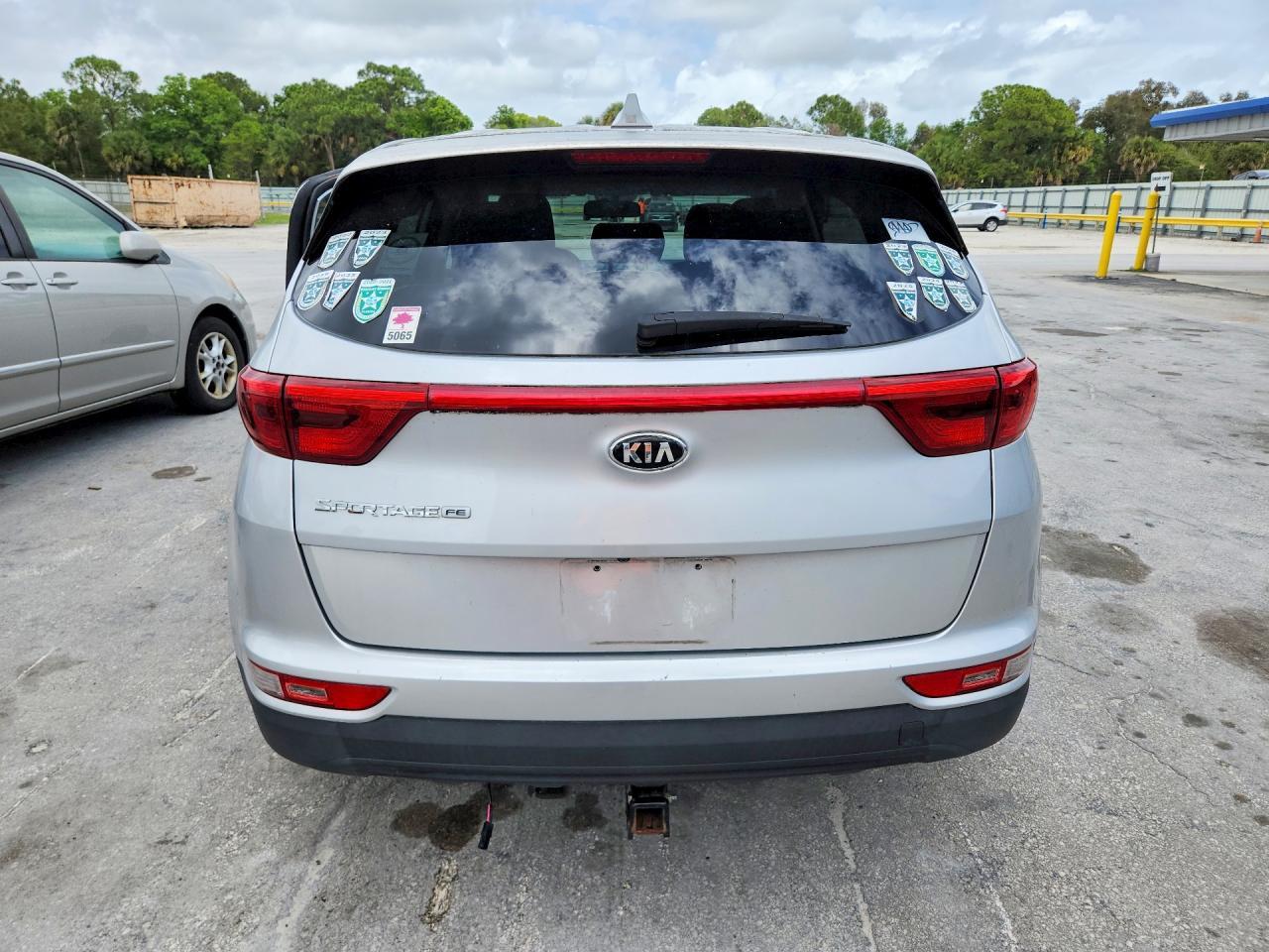 2019 Kia Sportage Lx - Image 6