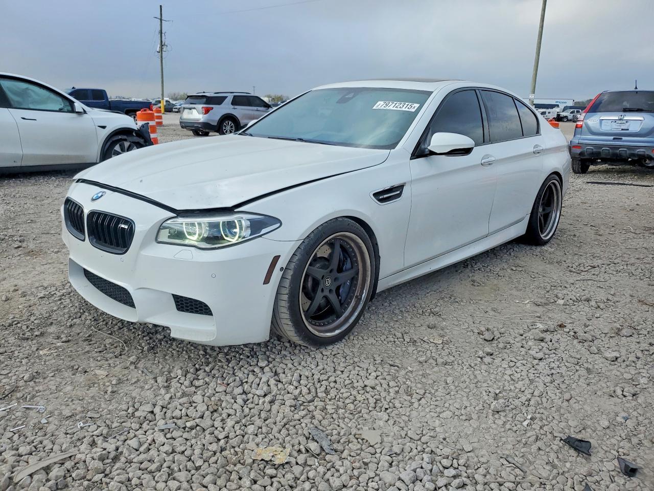 2016 BMW BMW M5