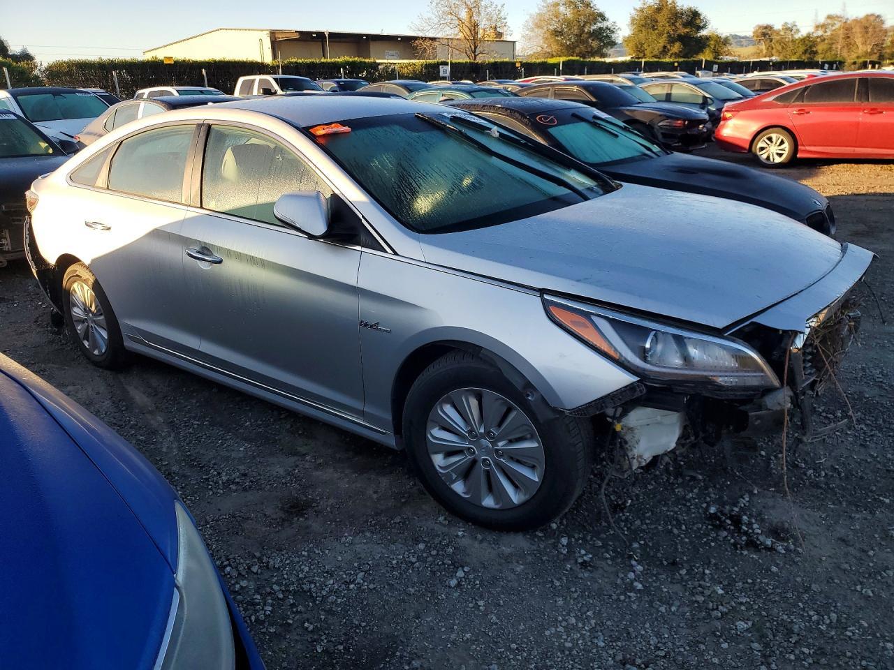 2016 Hyundai Sonata Hybrid Se - Фото 4
