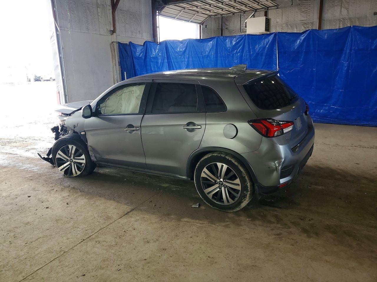 2020 Mitsubishi Outlander Sport Es - Фото 2