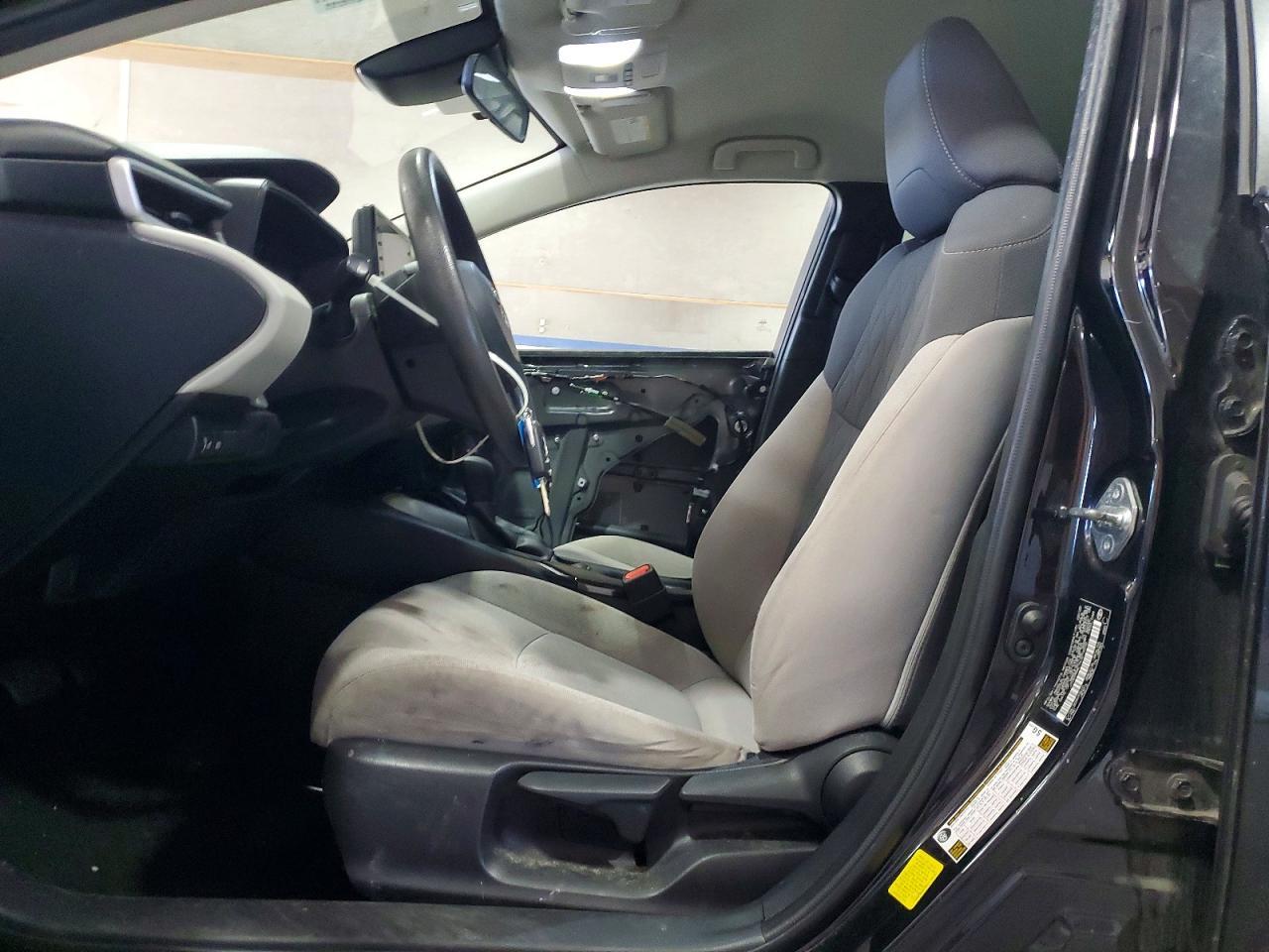 2022 Toyota Corolla Le - Фото 7