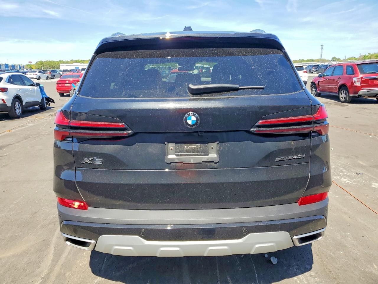 2025 BMW X5 - Фото 6