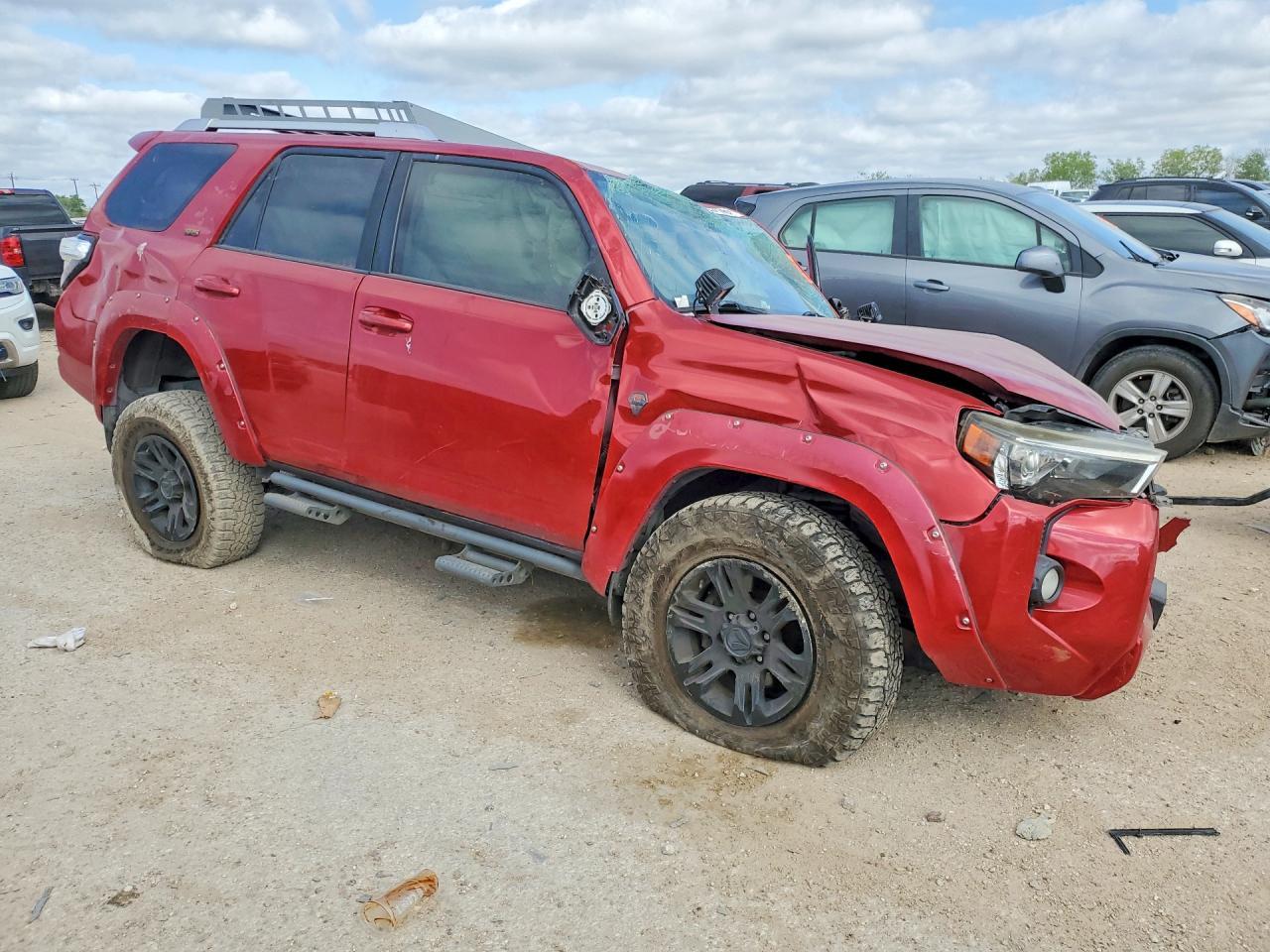 2016 Toyota 4Runner Sr5 - Image 4