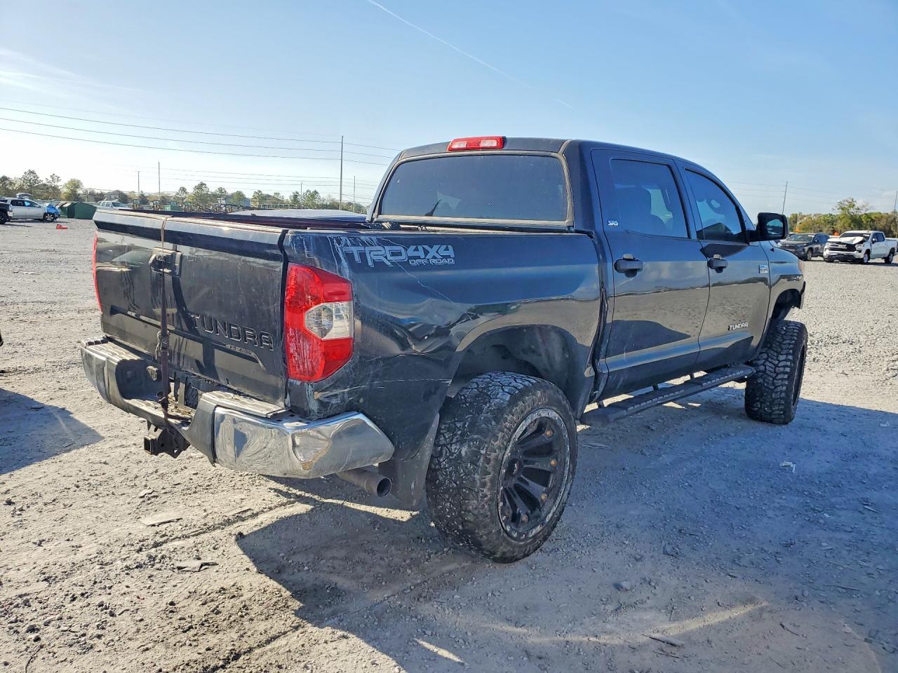 2015 Toyota Tundra Sr5 - Фото 3