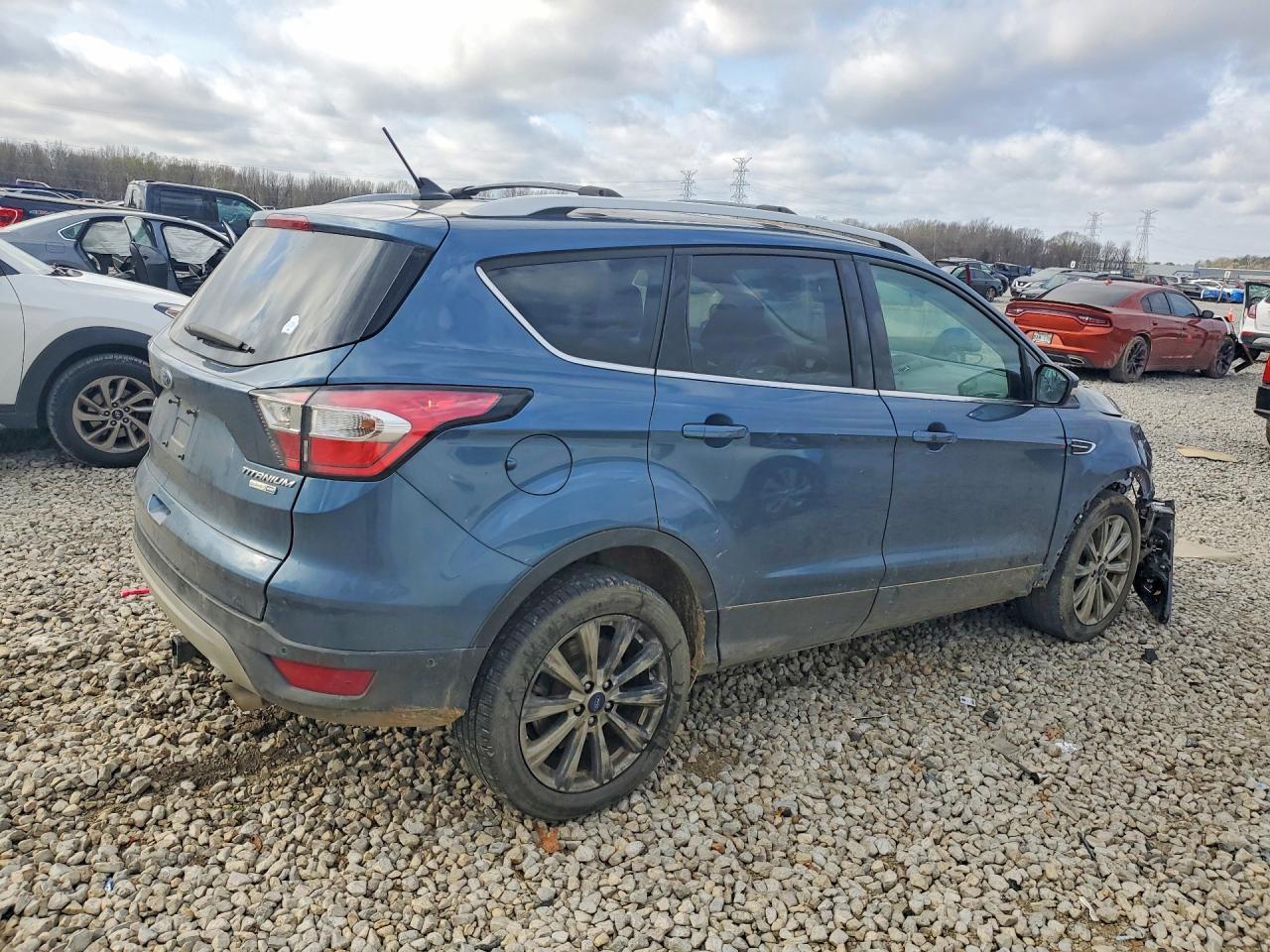 2018 Ford Escape Titanium - Фото 3