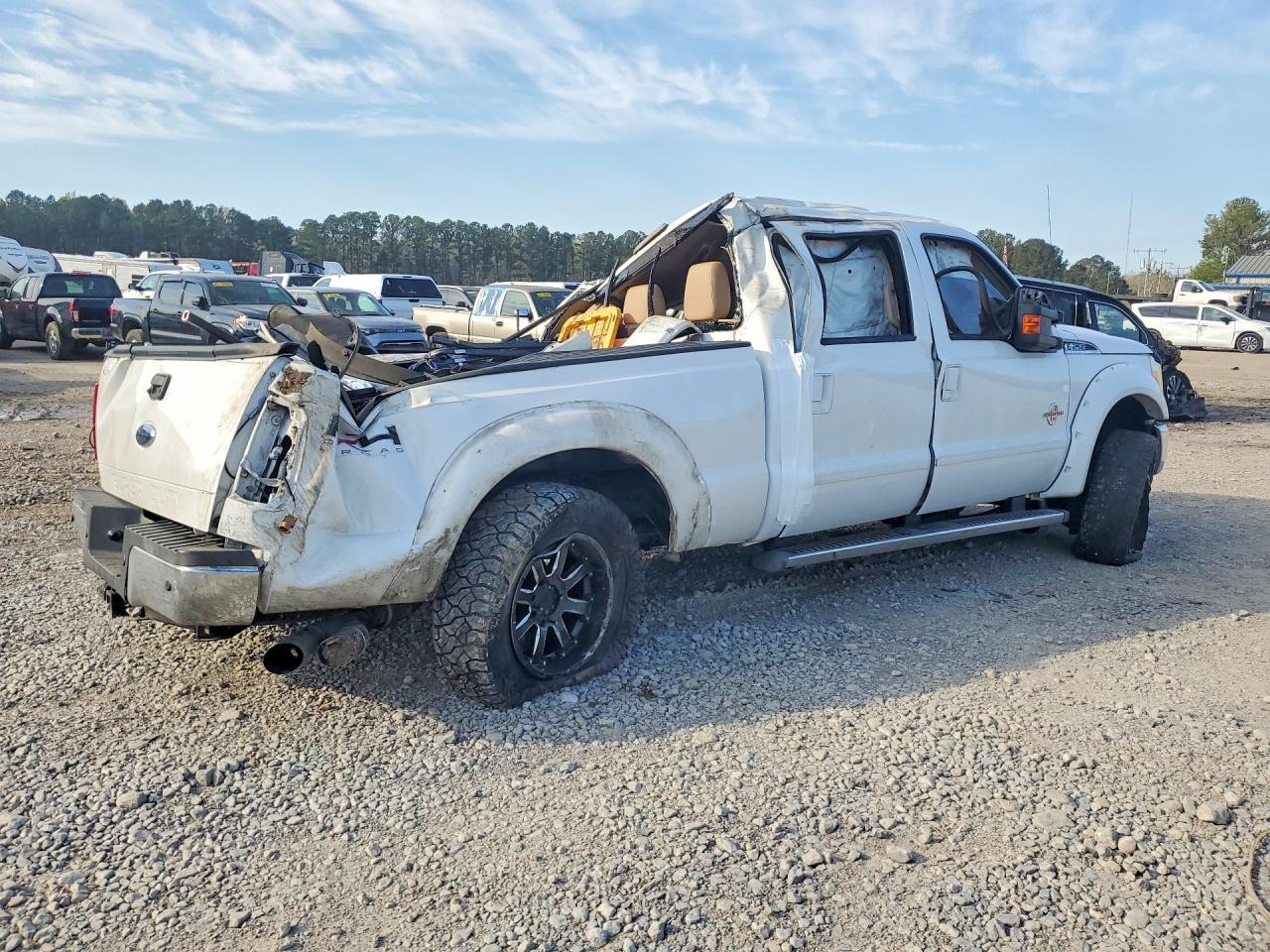 2011 Ford F250 Super Duty - Фото 3