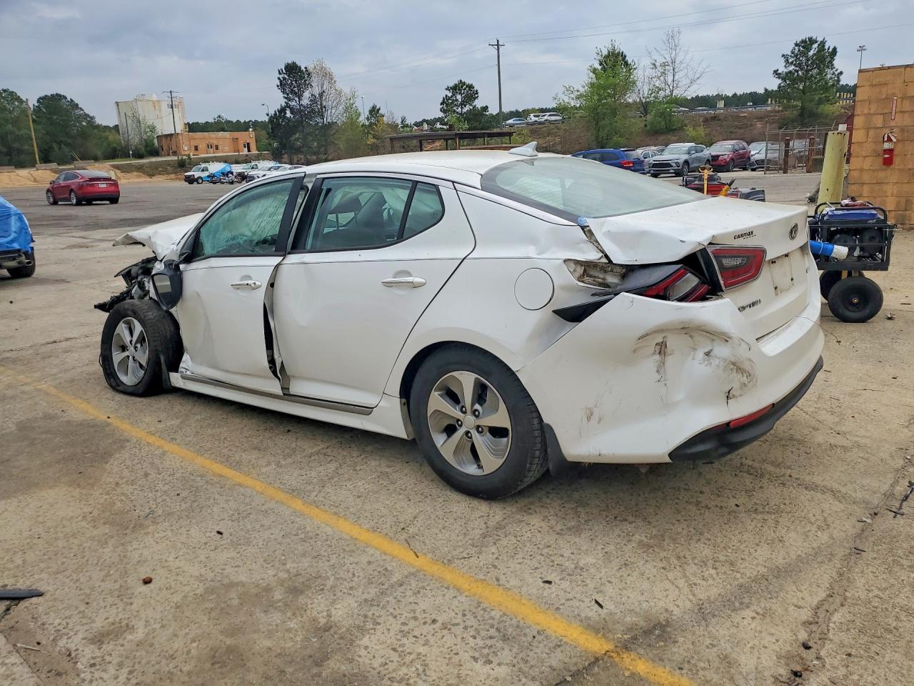 2015 Kia Optima Hybrid Base - Фото 2
