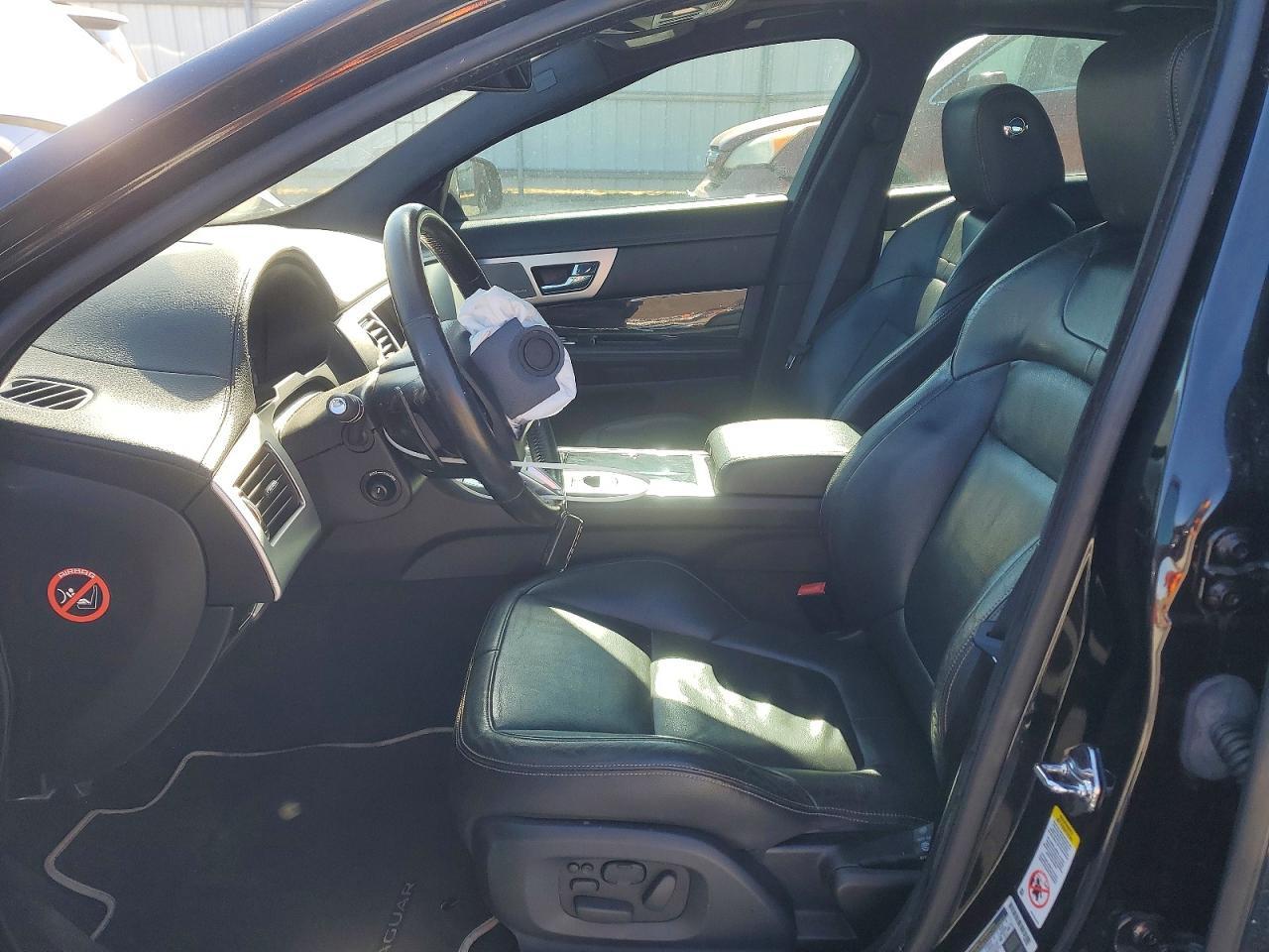 2015 Jaguar Xf 3.0 Sport Awd - Image 7