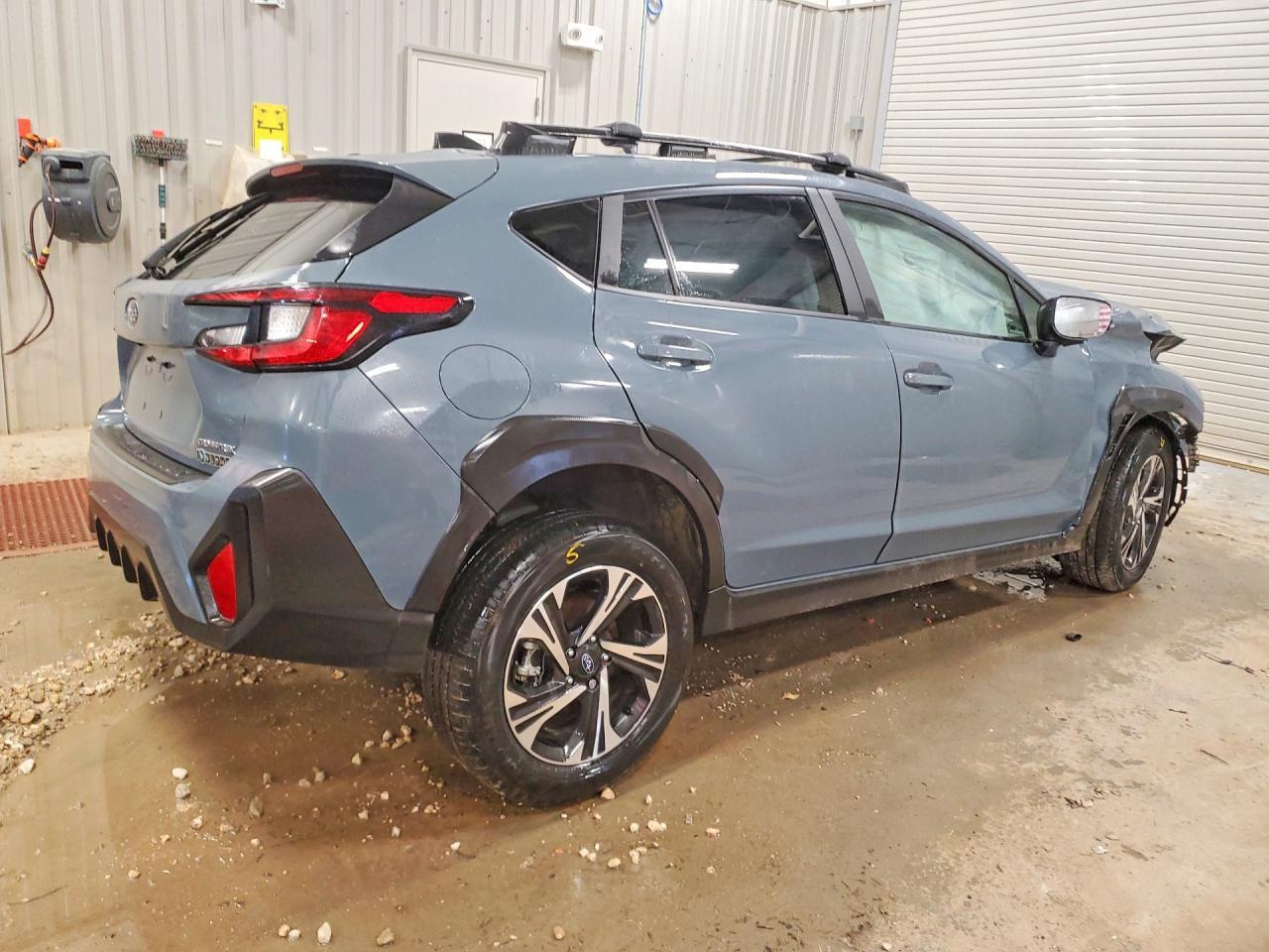 2025 Subaru Crosstrek Premium - Фото 3