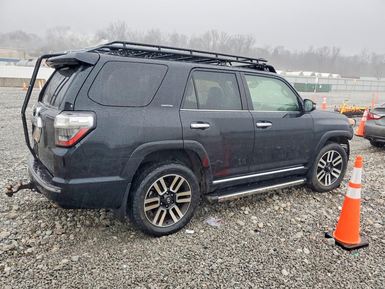 2014 Toyota 4Runner Sr5 - Фото 3