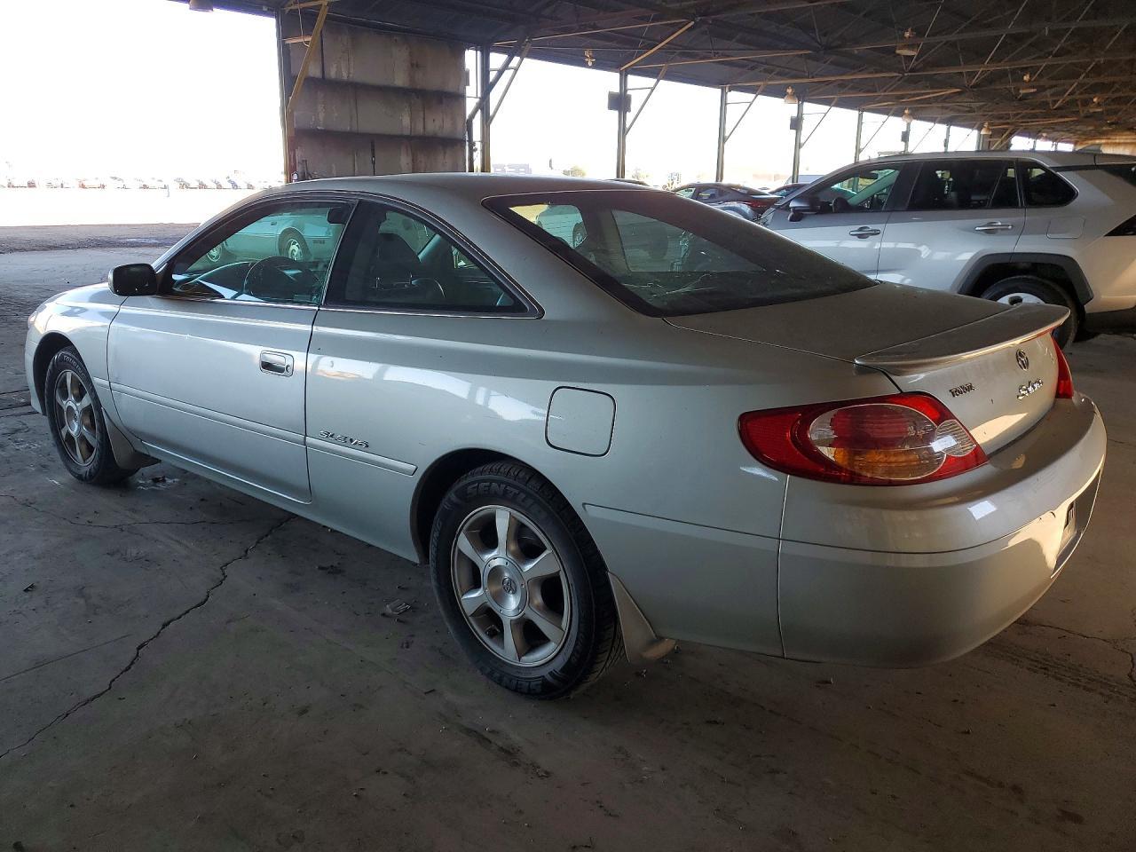 2002 Toyota Camry Solara Sle V6 - Фото 2